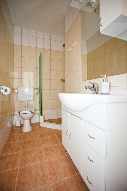 Apartment Sangaleti Lastovo Екстер'єр фото